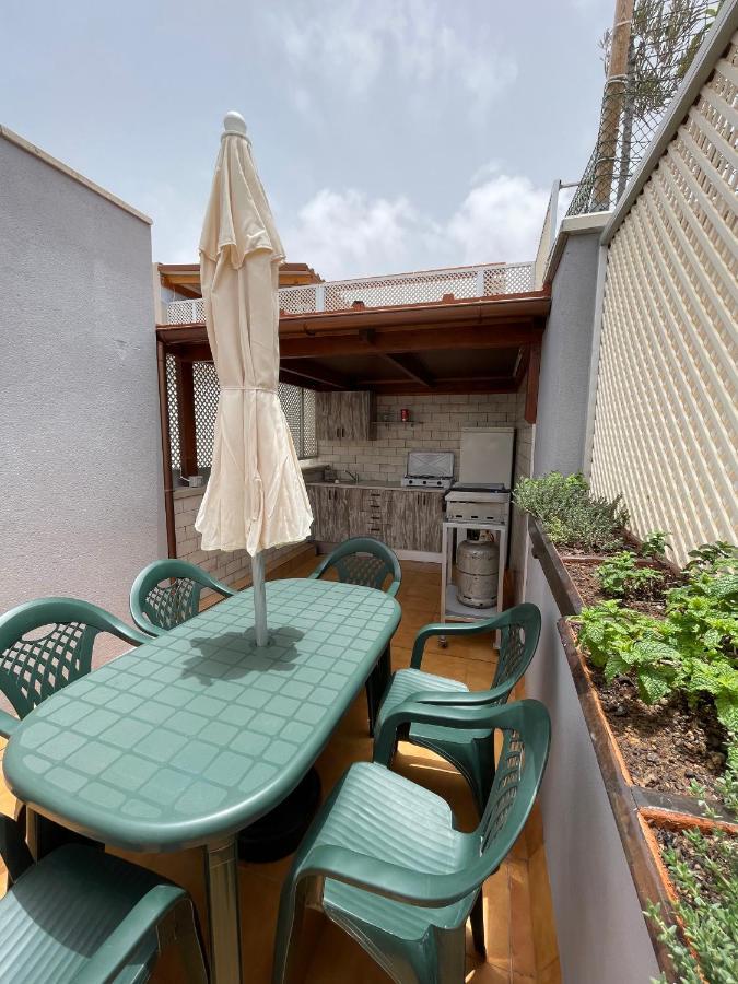 ÁTICO TURQUESA BEACH CON PISCINA y WIFI Sardina Esterno foto