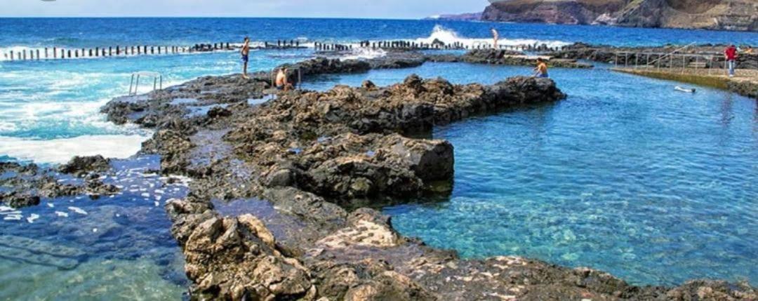 ÁTICO TURQUESA BEACH CON PISCINA y WIFI Sardina Esterno foto